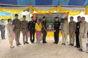 พิธีส่งมอบบ้านทหารกองประจำการ